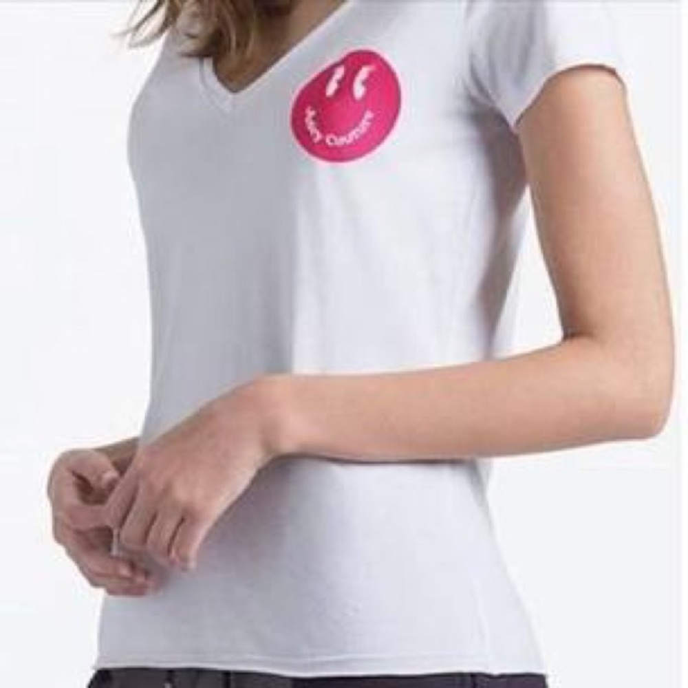 NWT Juicy Couture Pink Smiley Face White V Neck T Shirt Womens Size Small